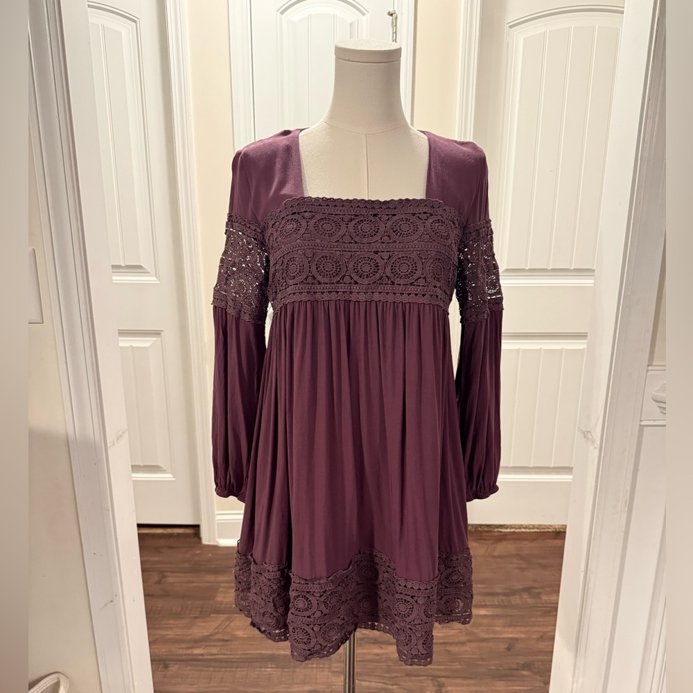 She + Sky Plum Square Neck Dress